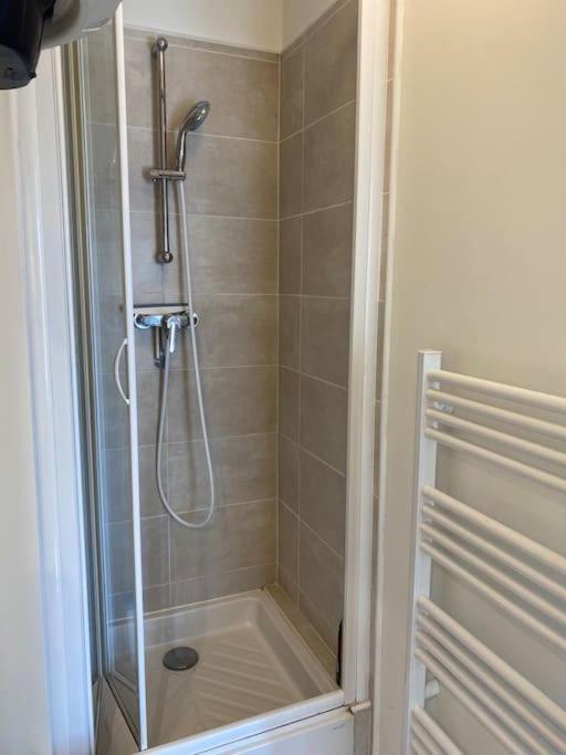 Ravissant T3 En Duplex Proche Mer 拉隆德莱丝莫里斯 外观 照片